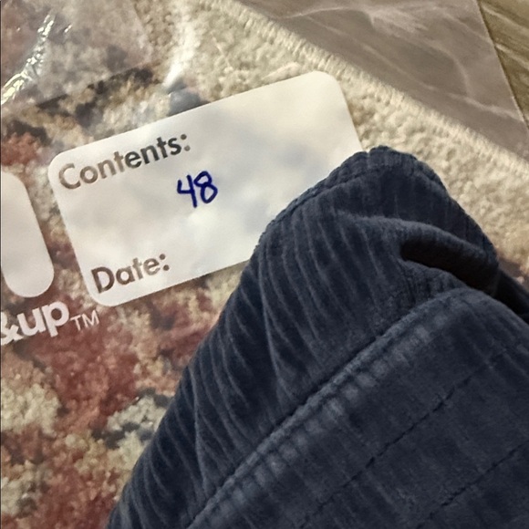 Lululemon Scuba Mid-Rise Wide-Leg Pant 7/8 Length *Velvet Cord True Navy Size 8 - Picture 12 of 12